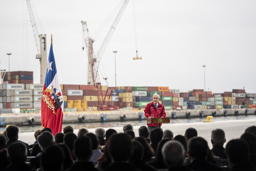 Presidente Piñera inaugurando obras