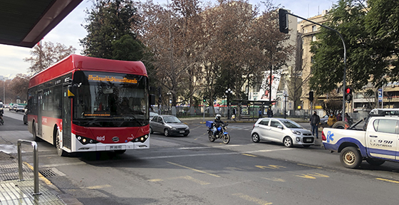 Transporte público opera con leve disminución de usuarios en la tarde de este martes