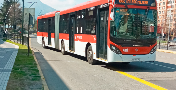 Movilidad aumenta en la RM tras el avance de comunas en plan paso a paso: viajes en transporte público subieron 2%