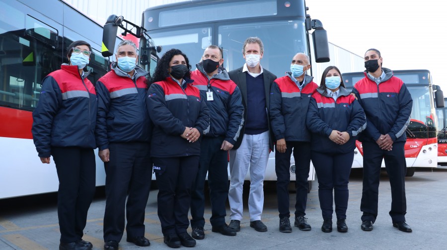 Presentan 70 nuevos buses eléctricos para la zona sur